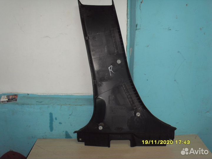 Обшивка стойки 7211A056XA Mitsubishi Lancer 10