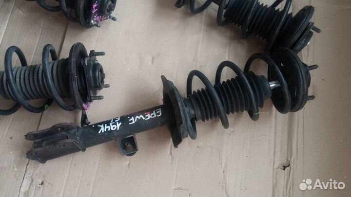 Ford Escape Maverick Tribute стойки передн в сборе