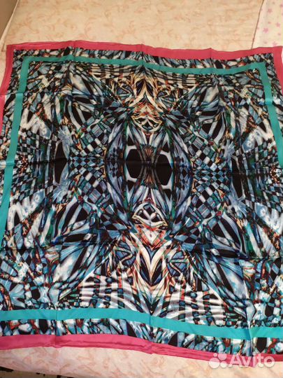Шелковый платок оригинал