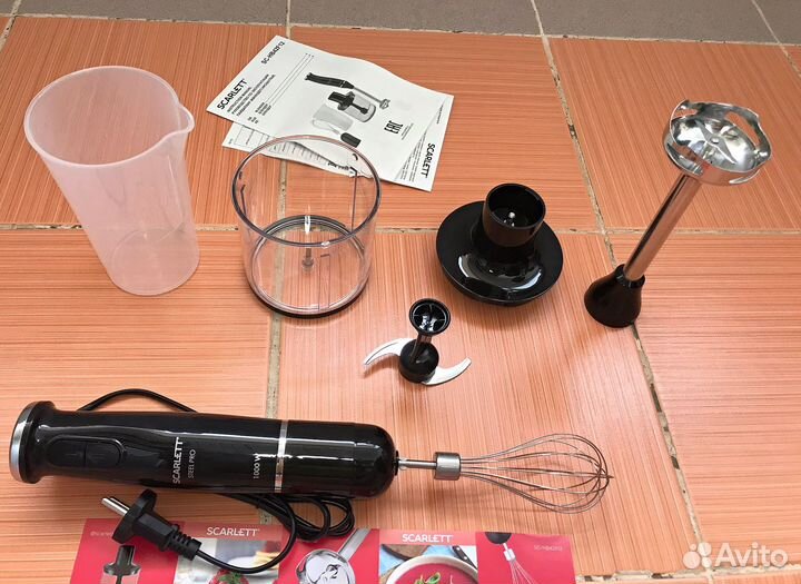 Блендер погружной 1000Вт.Новый