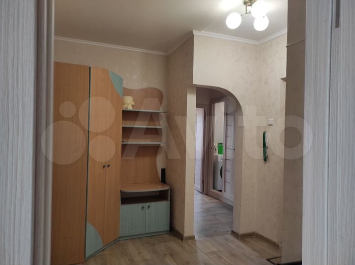 3-к. квартира, 60 м², 6/9 эт.