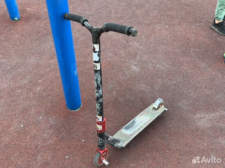 Трюковой самокат