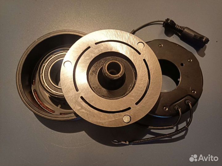 Шкив кондиционера BMW e 39