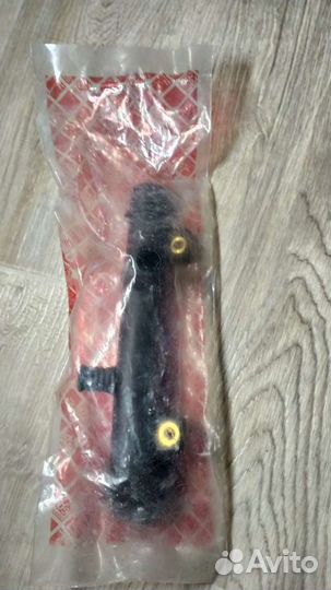 Фланец системы охлаждения BMW