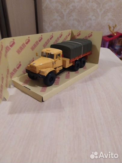 Модель грузовика