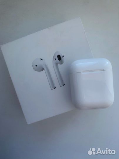 Кейс AirPods