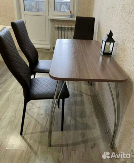 Кухонный стол и стулья новые,как икеа