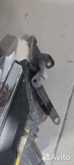 Фары Toyota Camry v55 ксенон