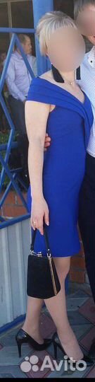 Платье футляр