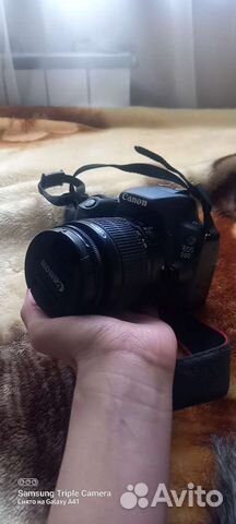 Зеркальный фотоаппарат canon 200d