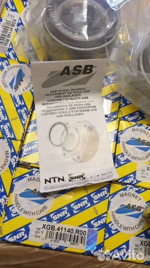 Подшипник ступицы largus Logan с абс SNR новые