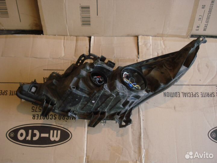 Фара передняя правая Peugeot 207 / Пежо 207