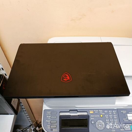 Игровой ноутбук MSI GF75 thin 9scsr-452RU