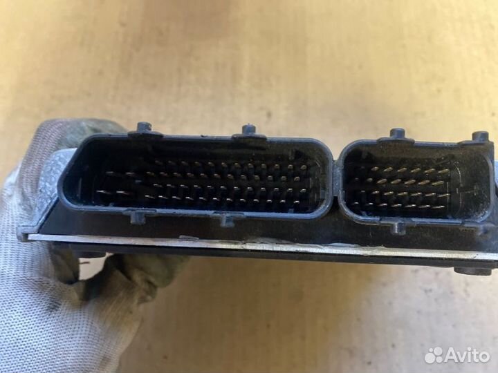 Блок управления двигателем Land Rover Freelander