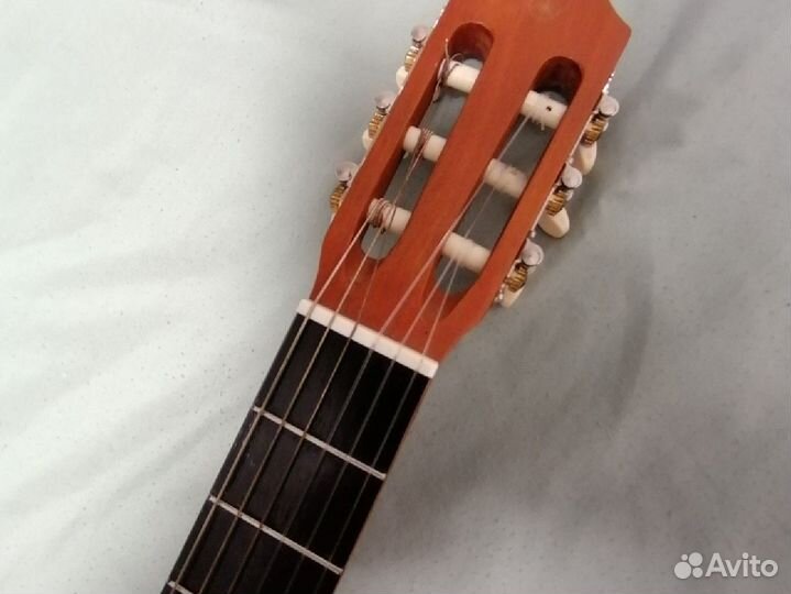 Классическая гитара Yamaha C40 M