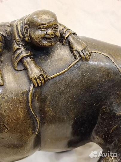 Дети на буйволе бронза статуэтка