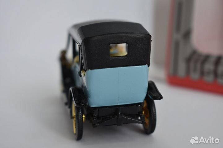 Руссобалт С24-40 А22 Модель СССР 1:43