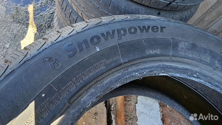 Windforce Snowpower UHP 235/55 R18