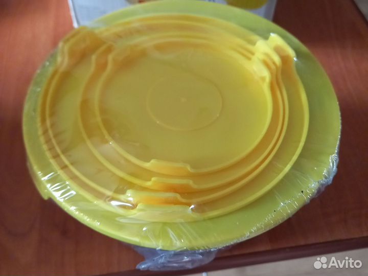 Набор стеклянных мисок