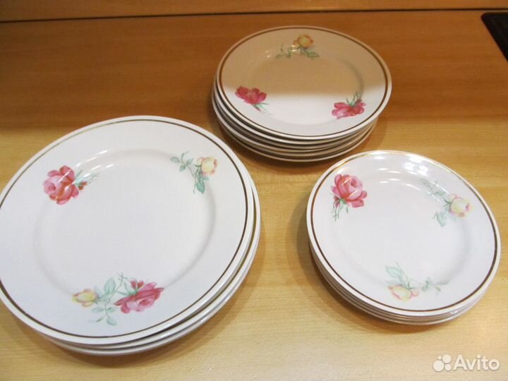 Тарелки фарфоровые СССР