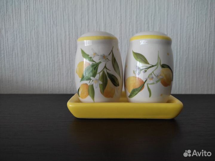 Солонка и перечница