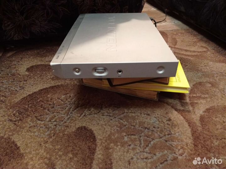 DVD плеер Teckhton