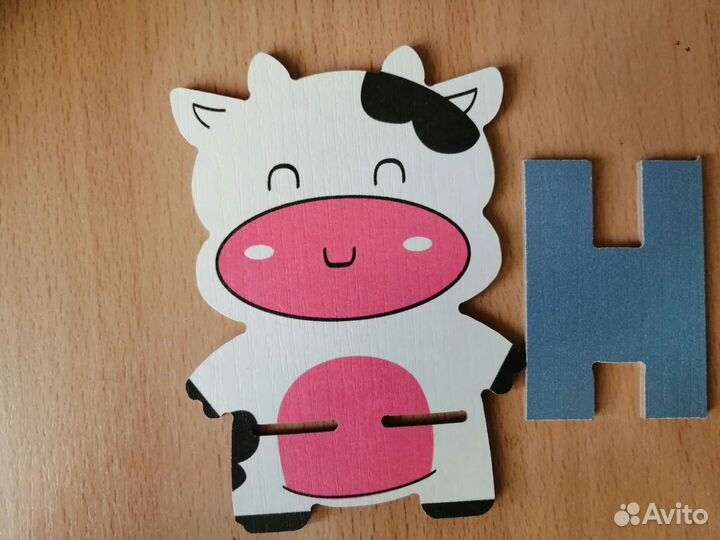 Подставка для телефона из дерева