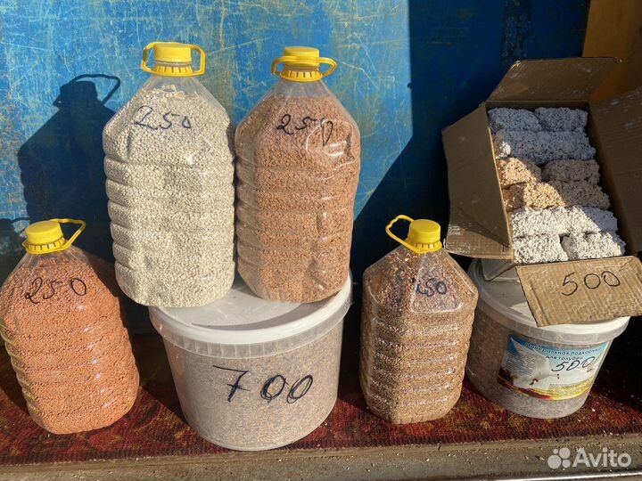 Минеральная подкормка для птиц(голубей,кур)