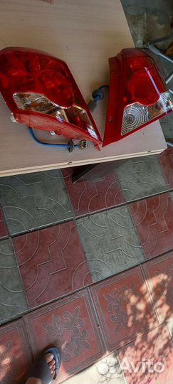 Задний фонари Chevrolet Aveo T200 Хэтчбэк