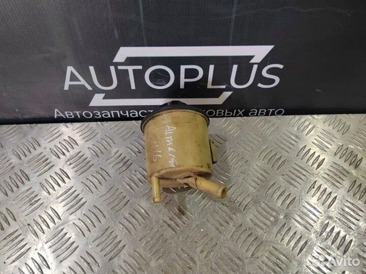 Бачок гур Nissan Almera N16 1.5 2000-2006