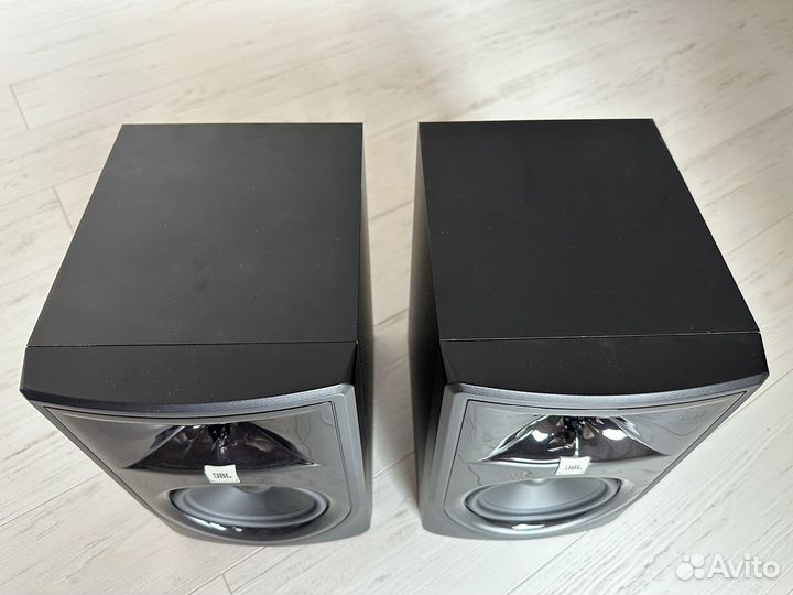 Профессиональные студийные мониторы JBL 305P mkii