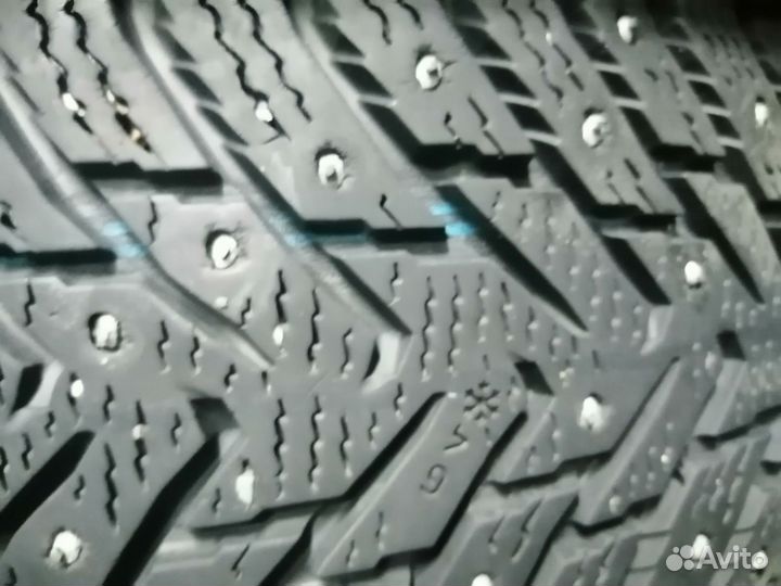 Nokian Tyres Hakkapeliitta 8 185/65 R15