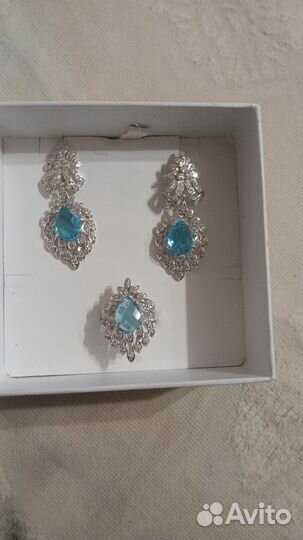 Серебряный комплект новый