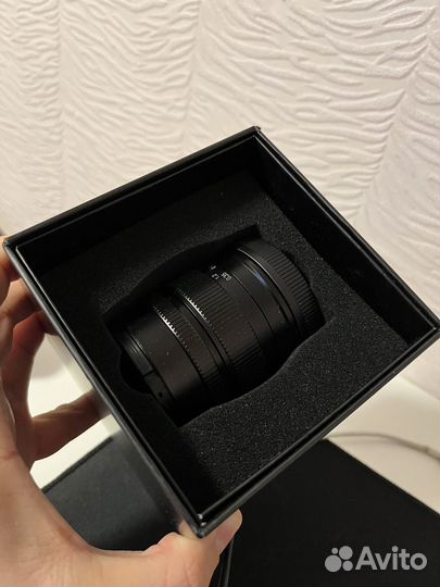 Объектив 7artisans для фотоаппарата