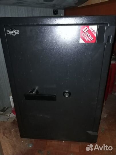 Сейф огневзломостойкий Рипост вм 010