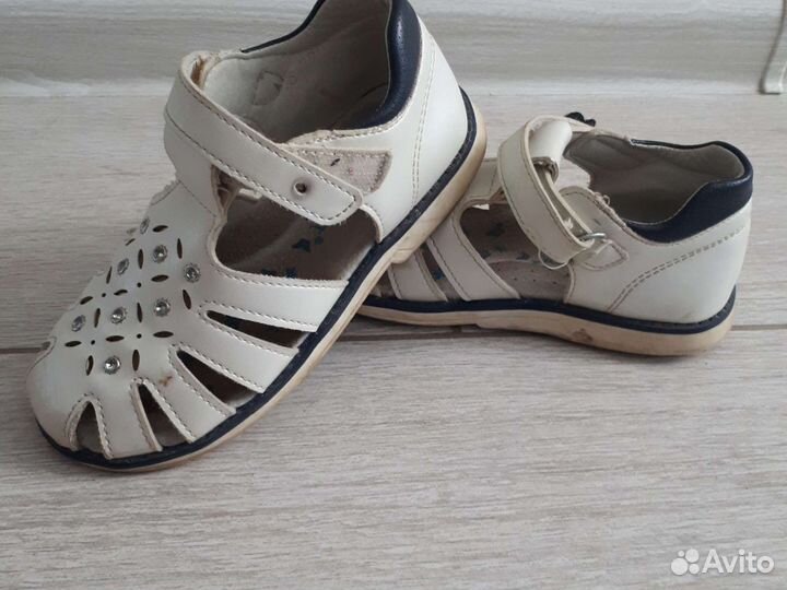Сандали для девочки
