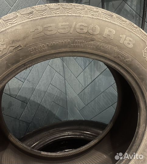 Michelin Latitude X-Ice 235/60 R18 102T