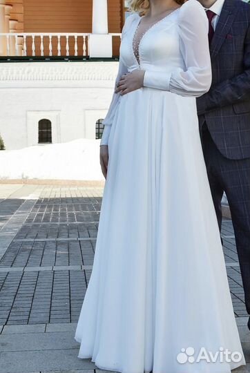 Свадебное платье 44 размер счастливое