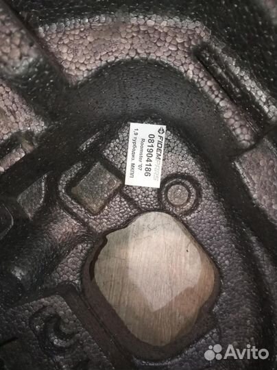 Ящик для инструментов Skoda Roomster I