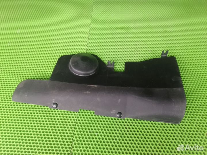 Накладка под бардачек Митсубиси Галант 8