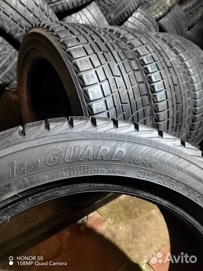Yokohama Ice Guard IG30 215/50 R17 91Q