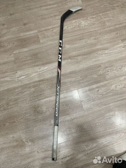 Клюшка хоккейная
