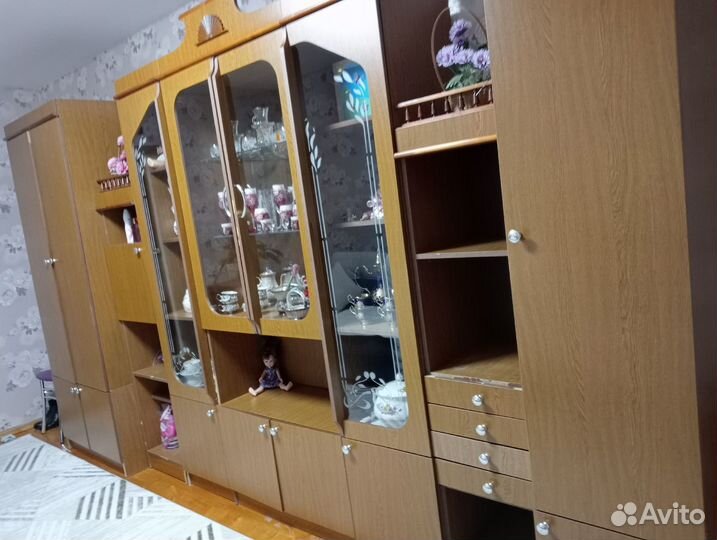 Стенка в гостиную бу