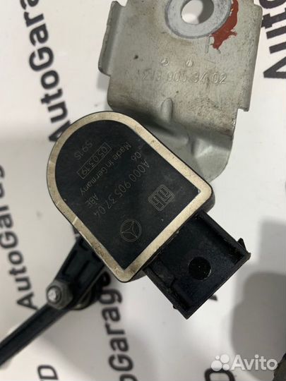 Датчик дорожного просвета передний Mercedes-Benz