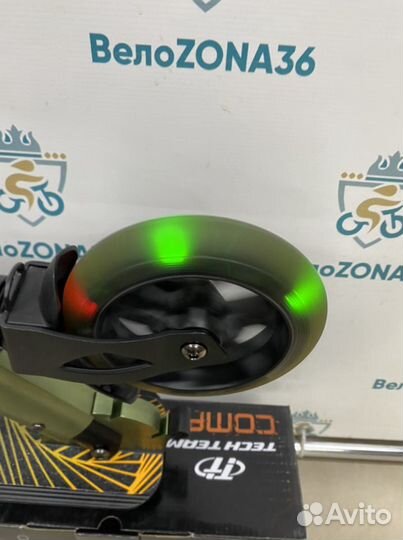 Самокат Tech Team 145 Lux подсветка колес