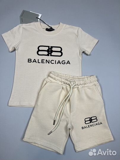 Костюм летний Balenciaga