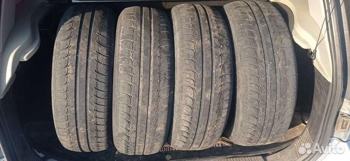Bfgoodrich G-Grip 195/60 R15 88