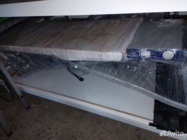 Гладильная доска прямоугольная с вакуумом и подогр