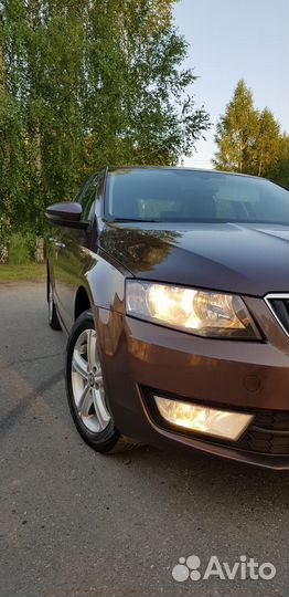 Skoda Octavia 1.6 AT, 2015, 47 793 км