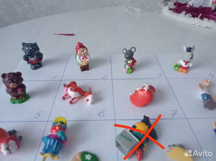 Игрушки Киндер Ландрин '